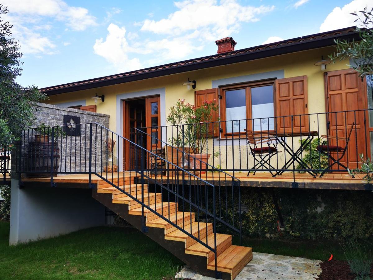 Cebron Family Estate Hotel Branik Exterior photo